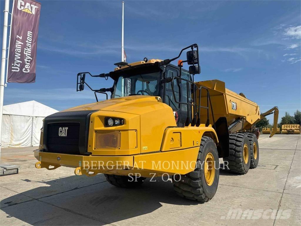 CAT 730 鉸接式起吊車