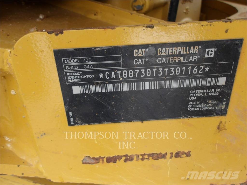 CAT 730 鉸接式起吊車