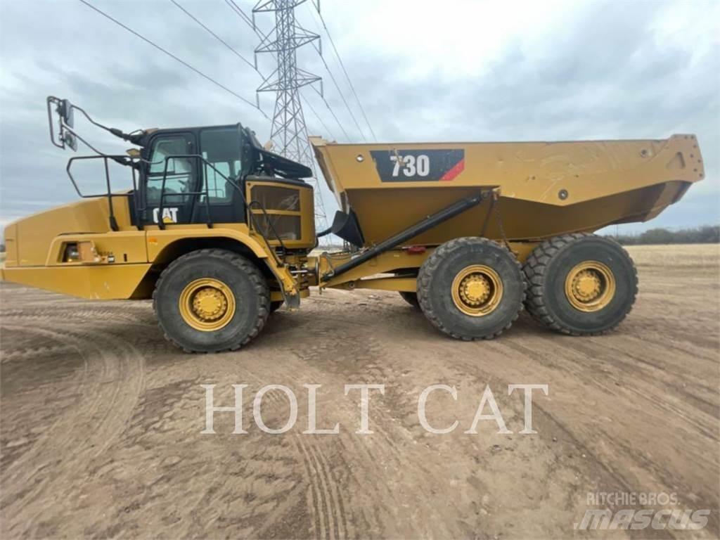 CAT 730 鉸接式起吊車