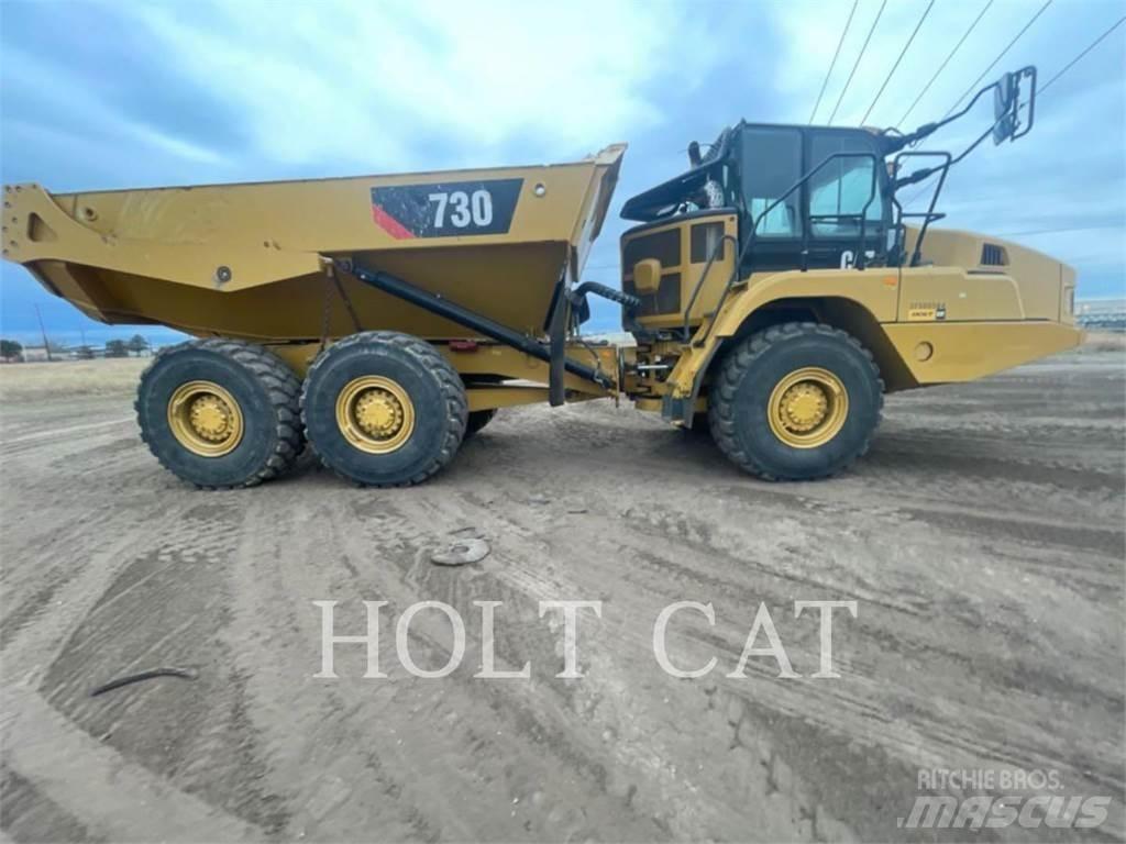 CAT 730 鉸接式起吊車