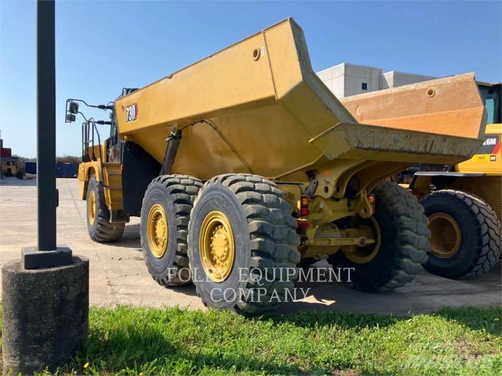 CAT 730-04 鉸接式起吊車