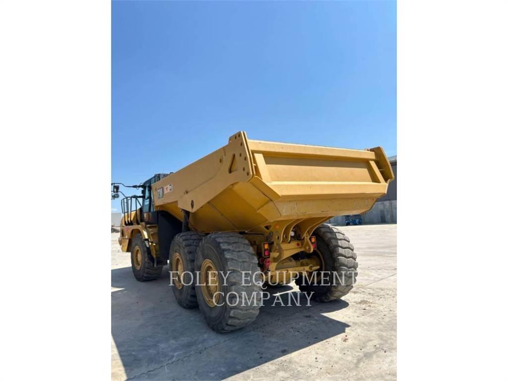 CAT 730-04 鉸接式起吊車