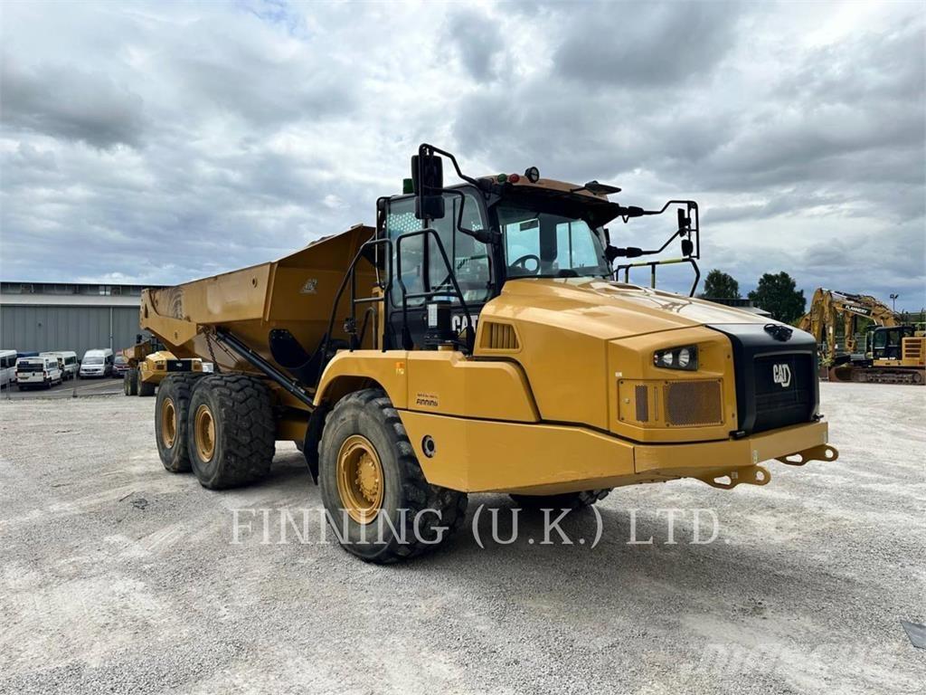 CAT 730-04A 鉸接式起吊車