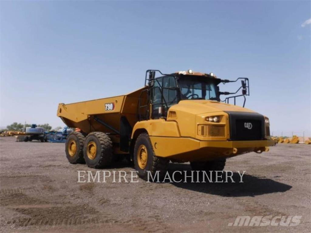CAT 730 TG 鉸接式起吊車