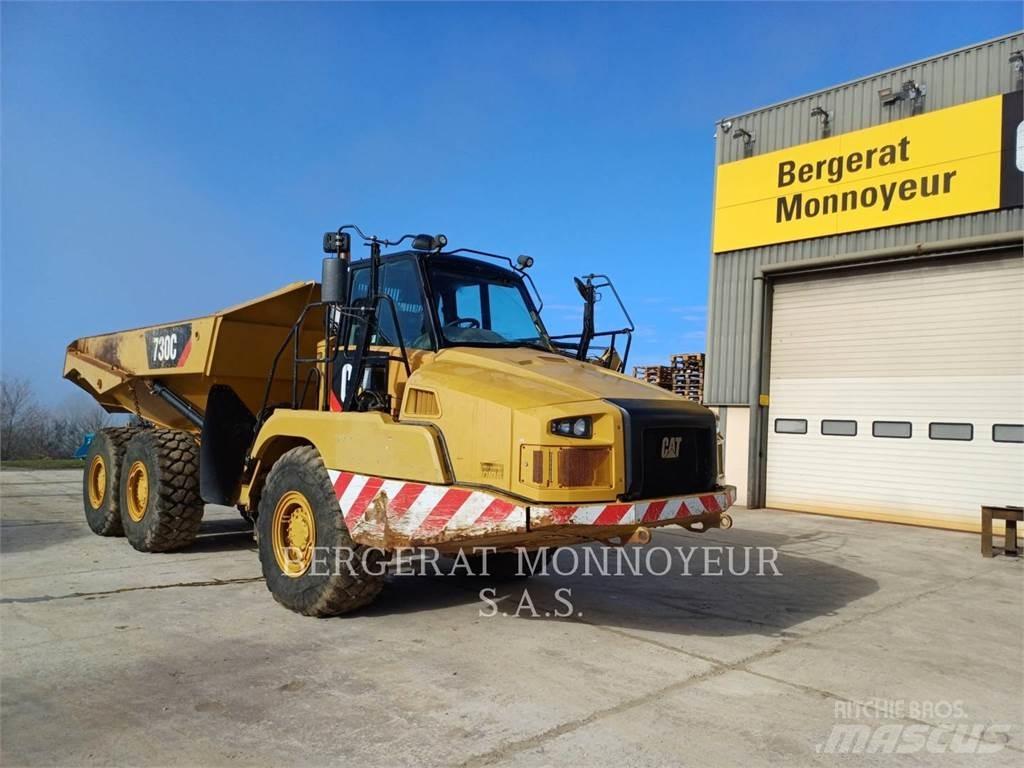CAT 730C 鉸接式起吊車