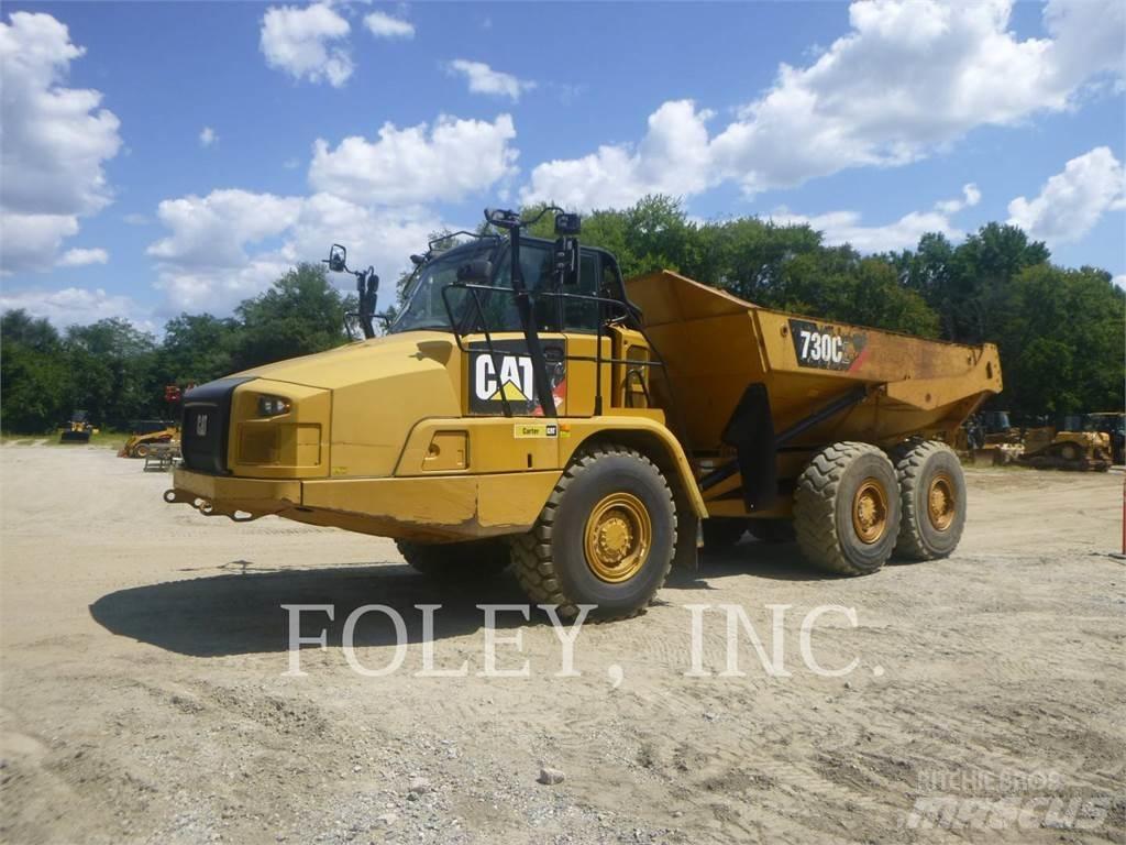 CAT 730C2 鉸接式起吊車