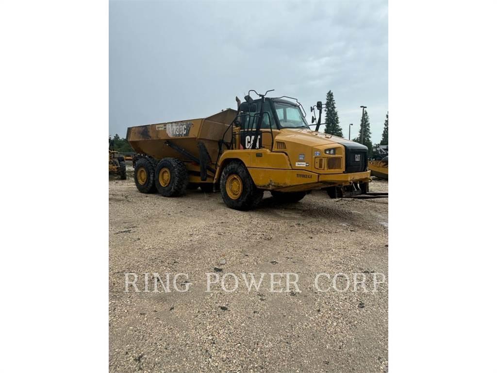 CAT 730CTG 鉸接式起吊車