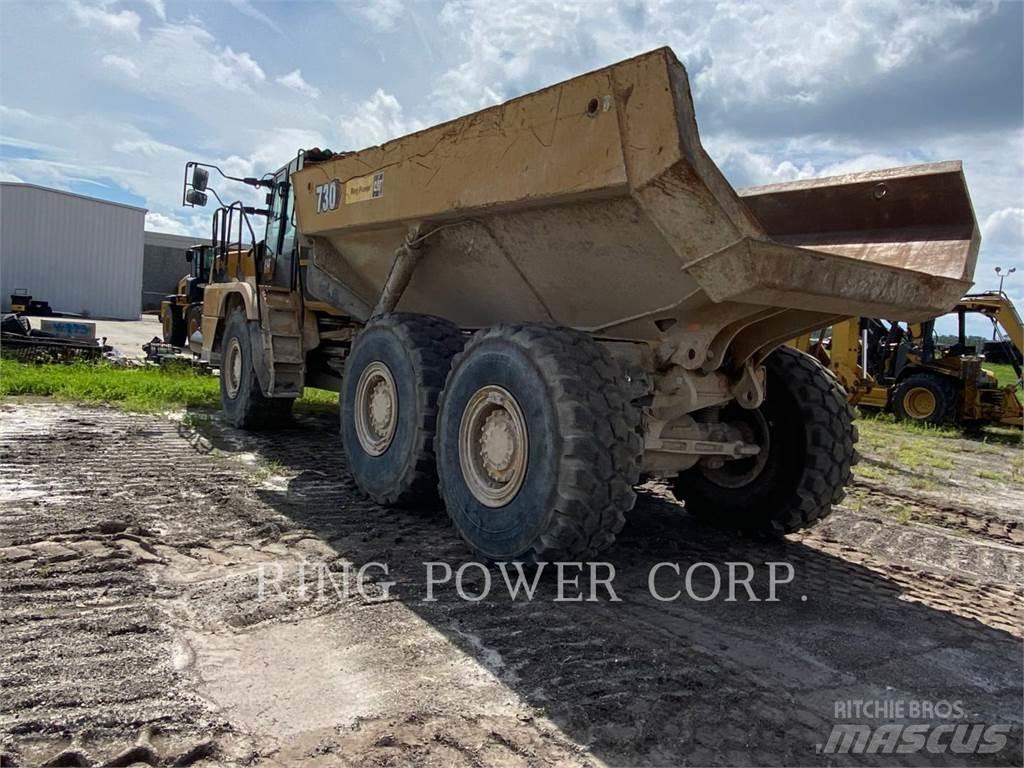 CAT 730TG 鉸接式起吊車