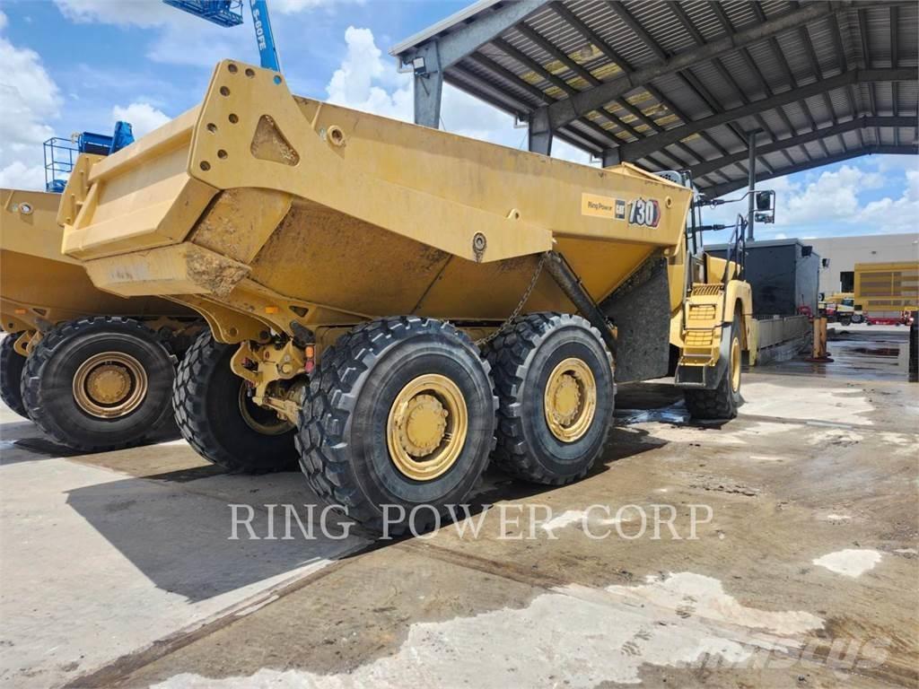 CAT 730TG 鉸接式起吊車