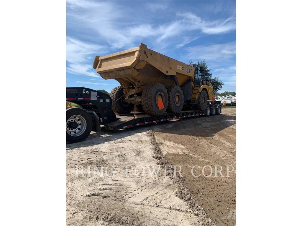CAT 730TG 鉸接式起吊車