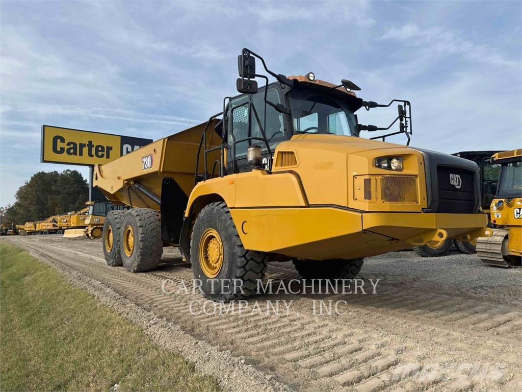 CAT 730TG 鉸接式起吊車