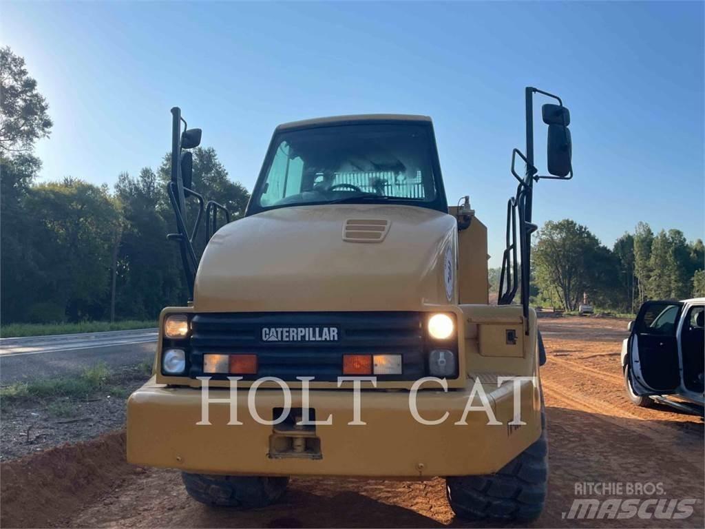 CAT 730WT 鉸接式起吊車