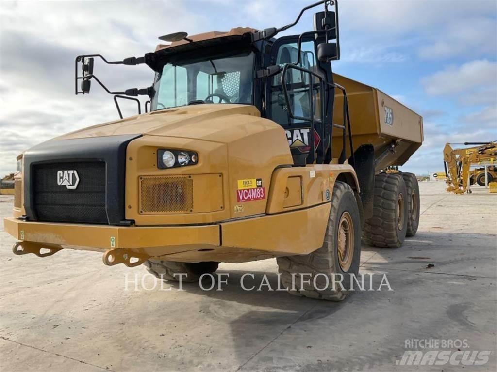 CAT 735 鉸接式起吊車