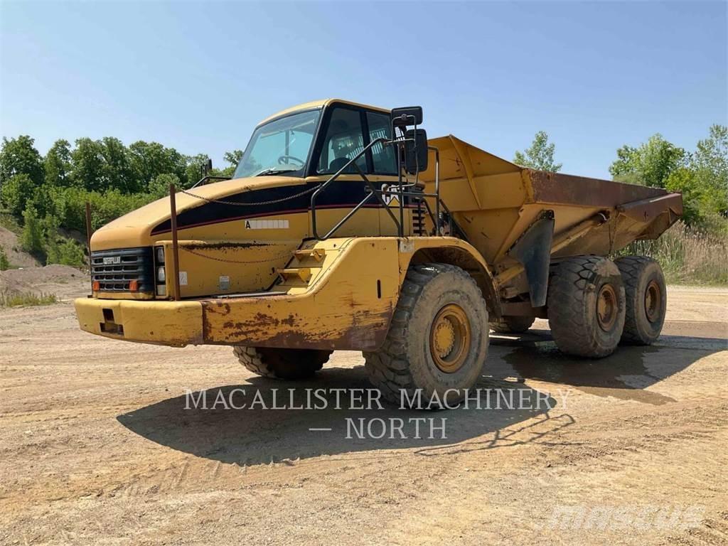 CAT 735 T (OLD) 鉸接式起吊車