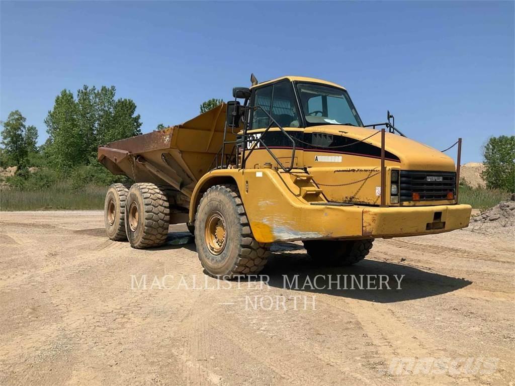 CAT 735 T (OLD) 鉸接式起吊車