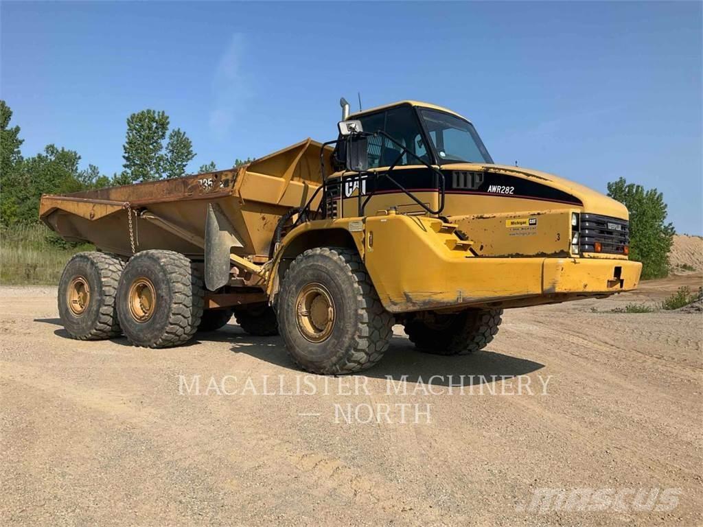 CAT 735 T (OLD) 鉸接式起吊車