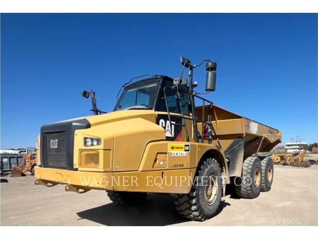 CAT 735C 鉸接式起吊車