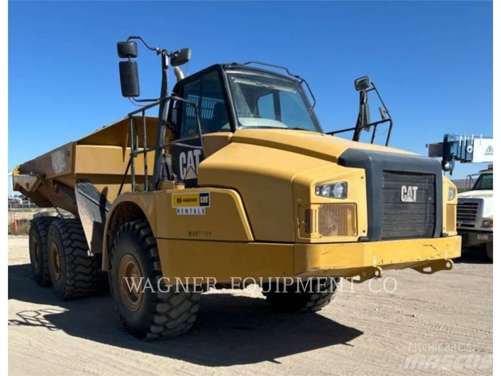 CAT 735C 鉸接式起吊車