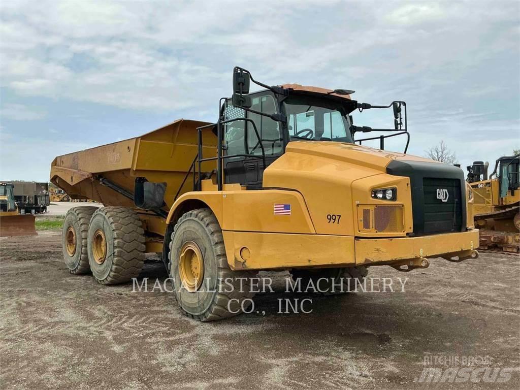 CAT 740 GC 鉸接式起吊車