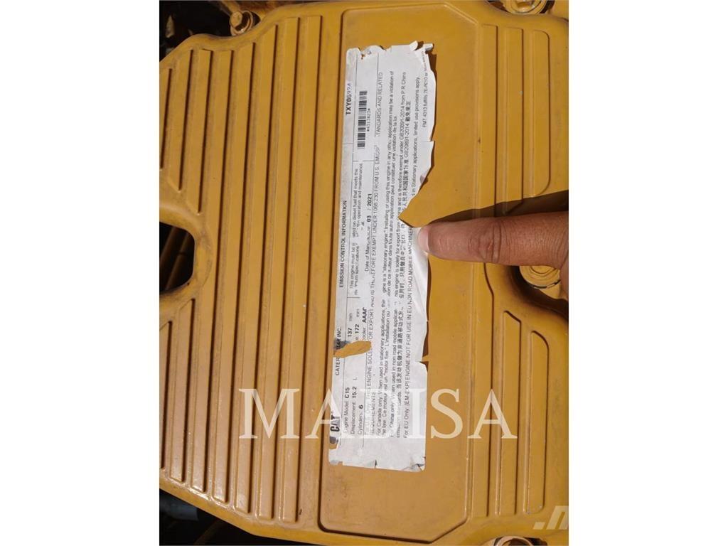 CAT 740 GC 鉸接式起吊車