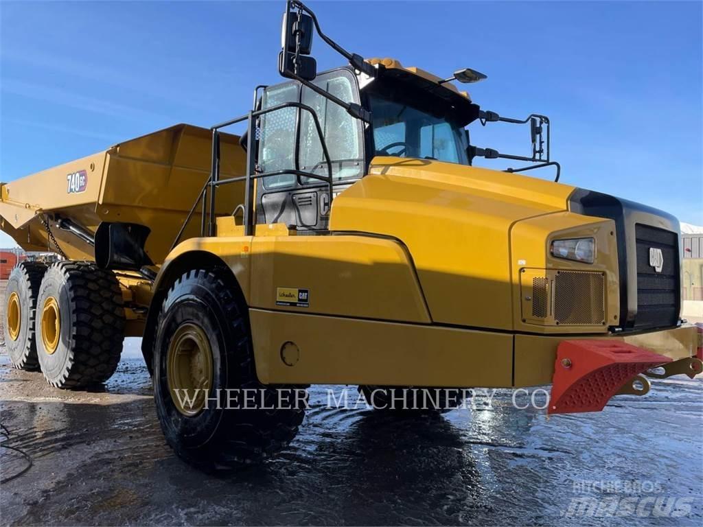 CAT 740 GC TG 鉸接式起吊車