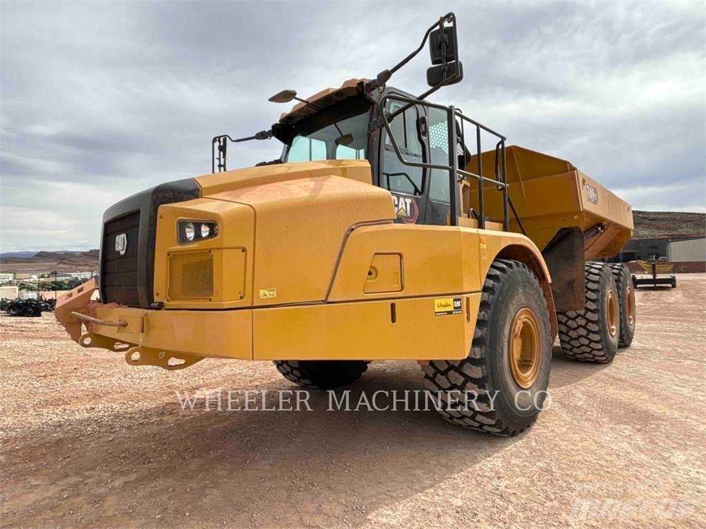 CAT 740 GC TG 鉸接式起吊車