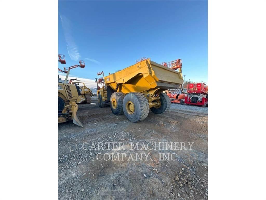 CAT 740GC 鉸接式起吊車