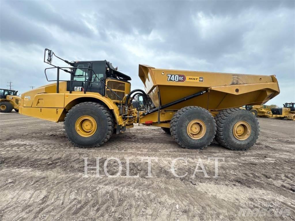 CAT 740GC 輪胎式裝載機
