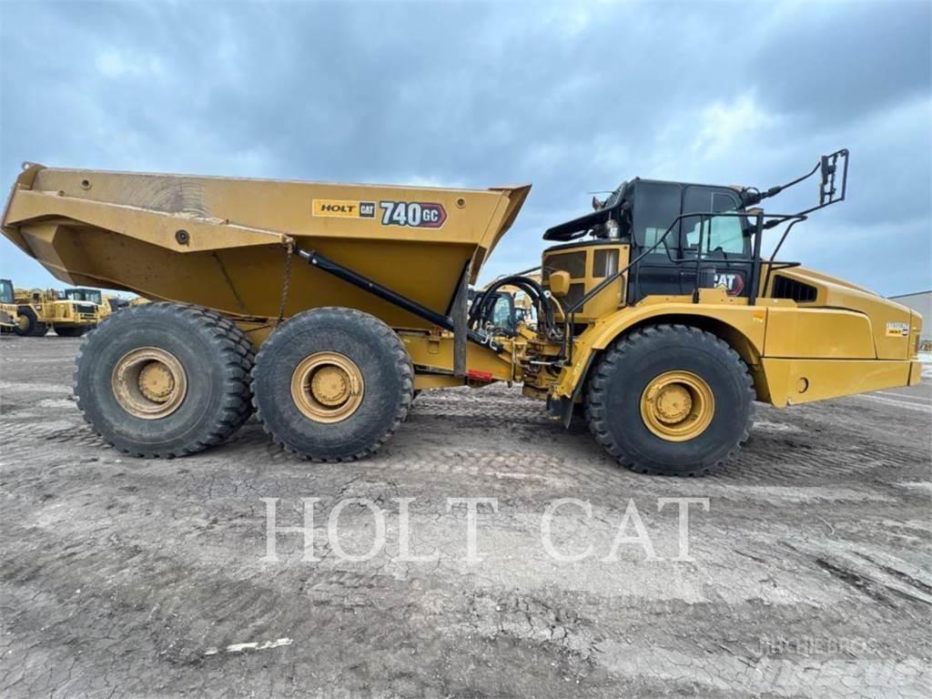 CAT 740GC 輪胎式裝載機