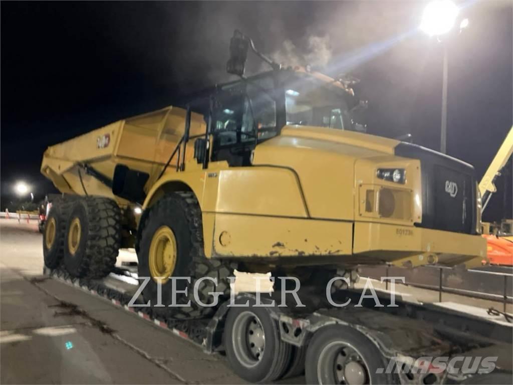 CAT 740GC 鉸接式起吊車