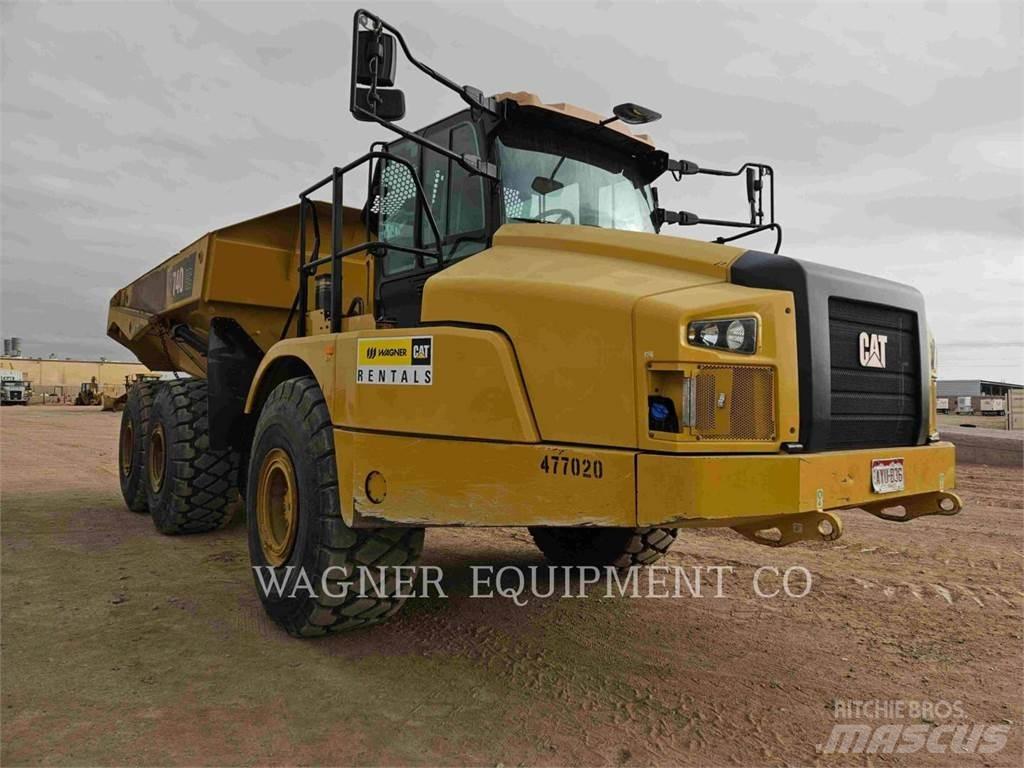 CAT 740GC 鉸接式起吊車