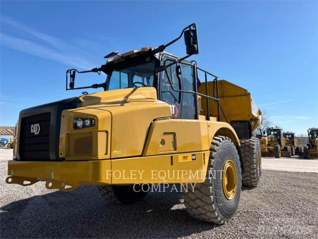 CAT 740GC-04 鉸接式起吊車