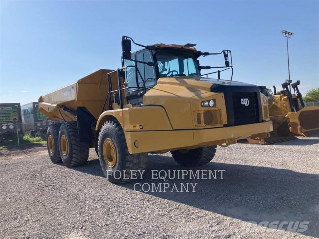 CAT 740GC-04 鉸接式起吊車