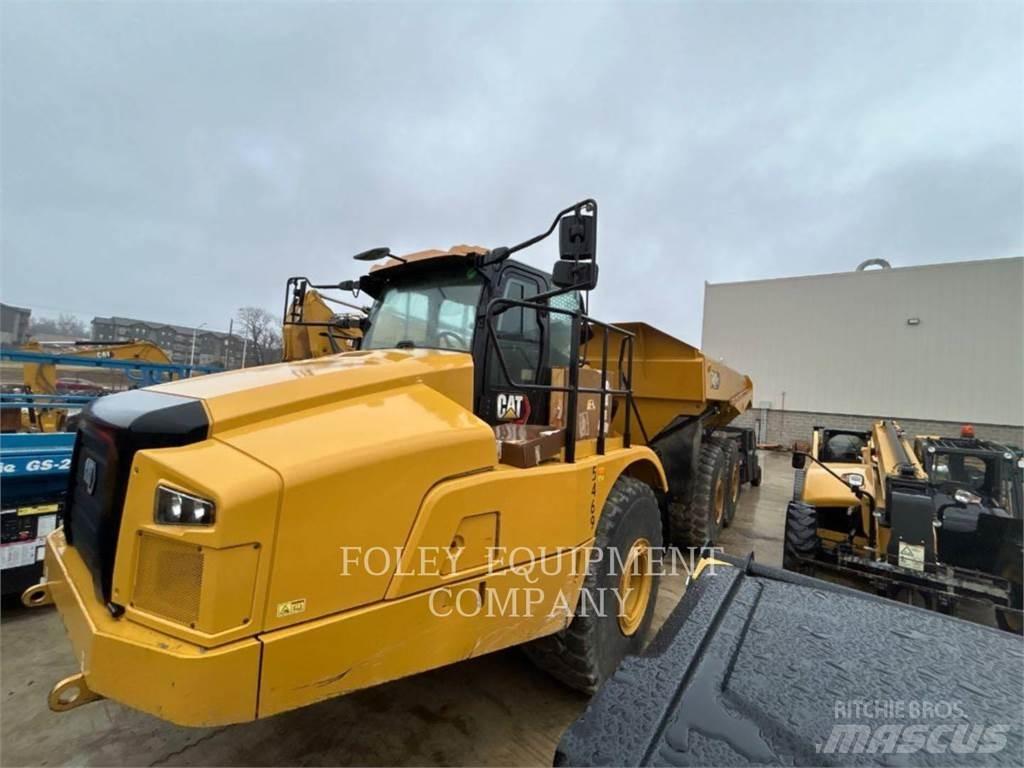 CAT 740GC-04 鉸接式起吊車