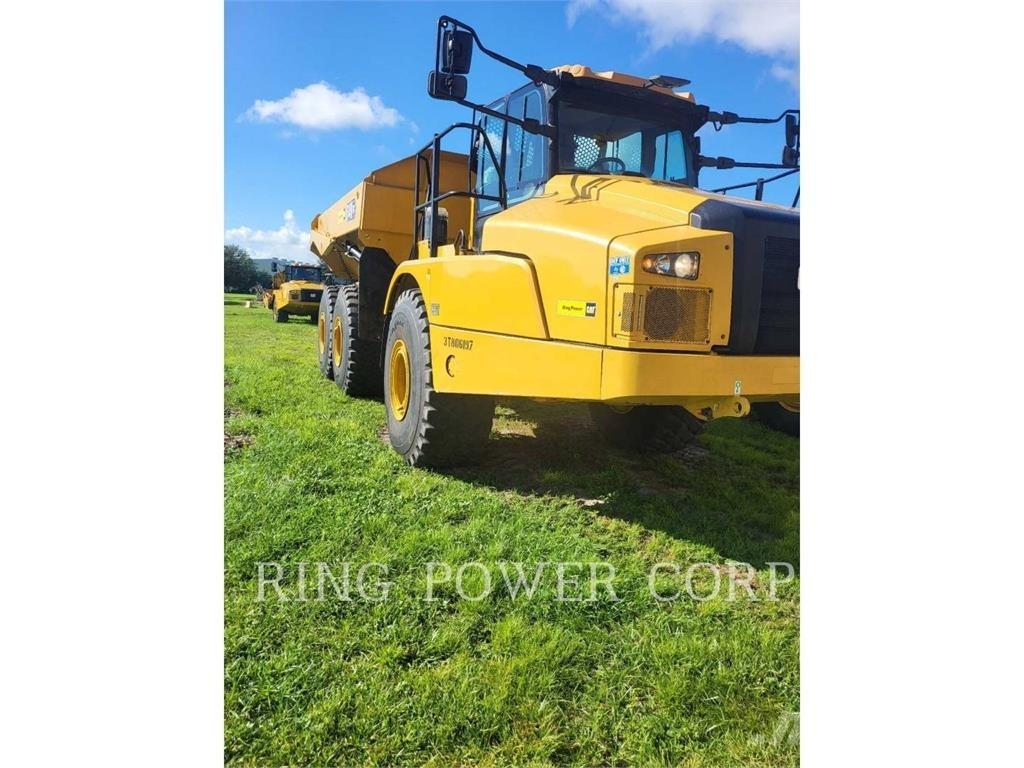 CAT 740GCTG 鉸接式起吊車
