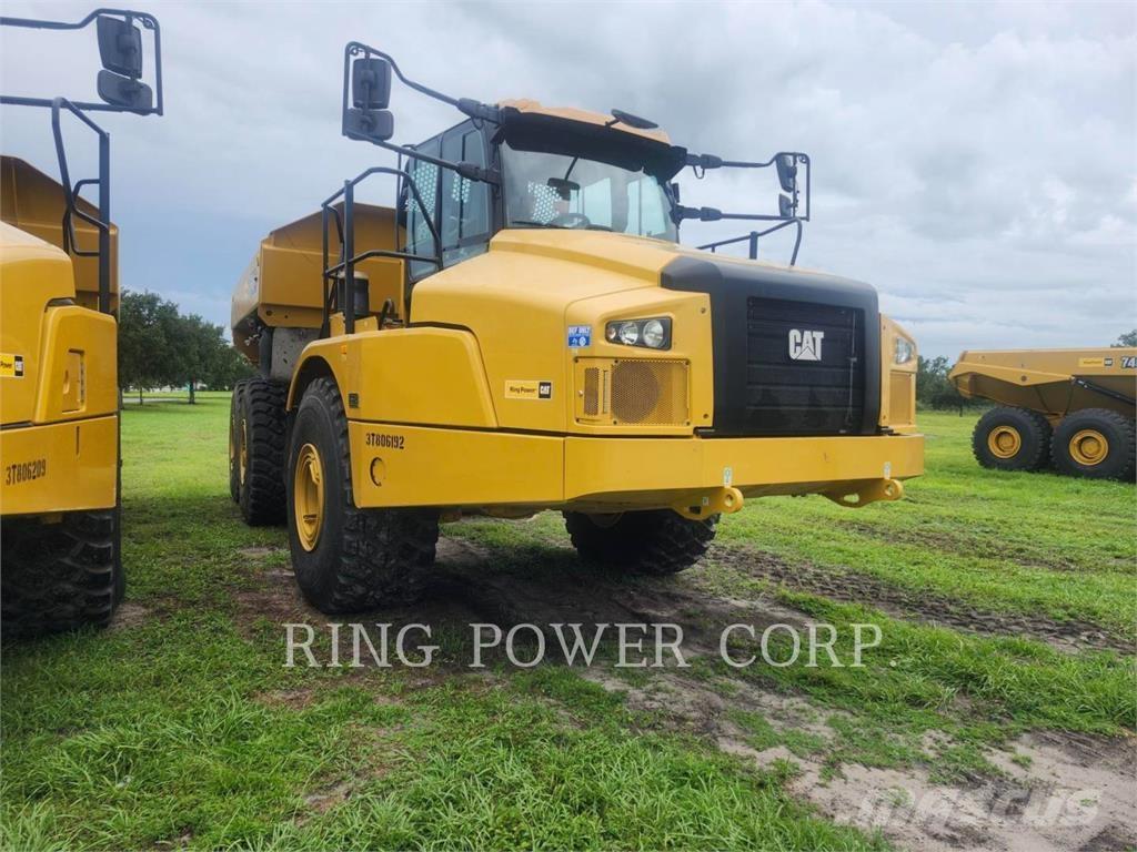 CAT 740GCTG 鉸接式起吊車