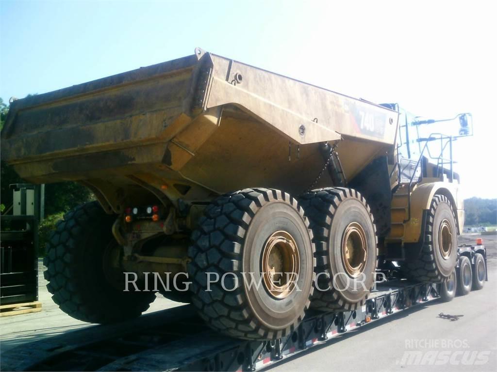 CAT 740GCTG 鉸接式起吊車