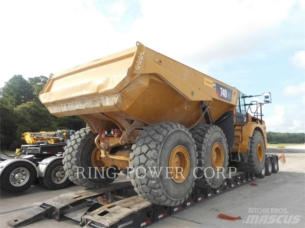 CAT 740GCTG 鉸接式起吊車