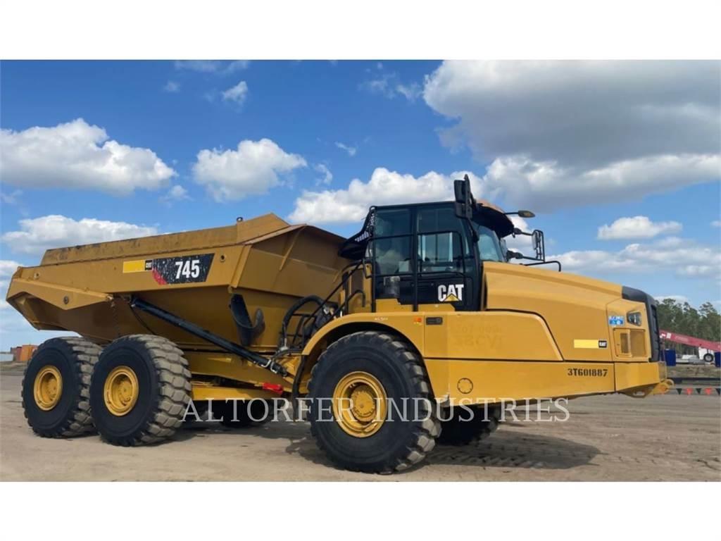 CAT 745 鉸接式起吊車
