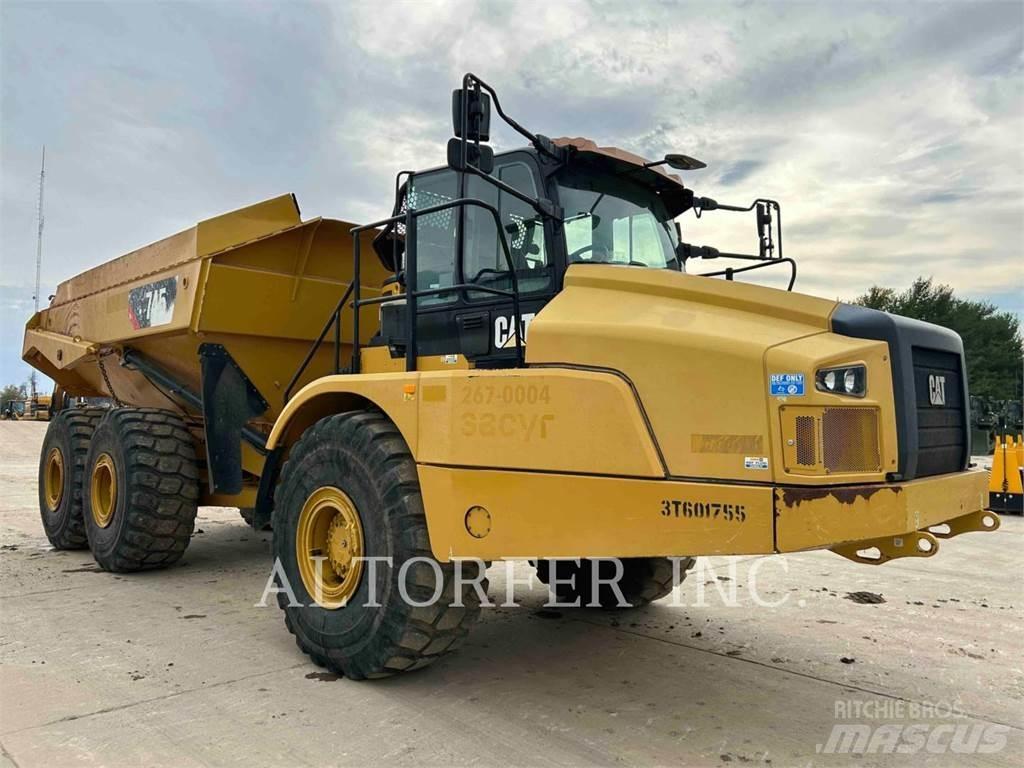 CAT 745 鉸接式起吊車