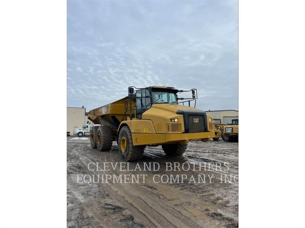 CAT 745 鉸接式起吊車