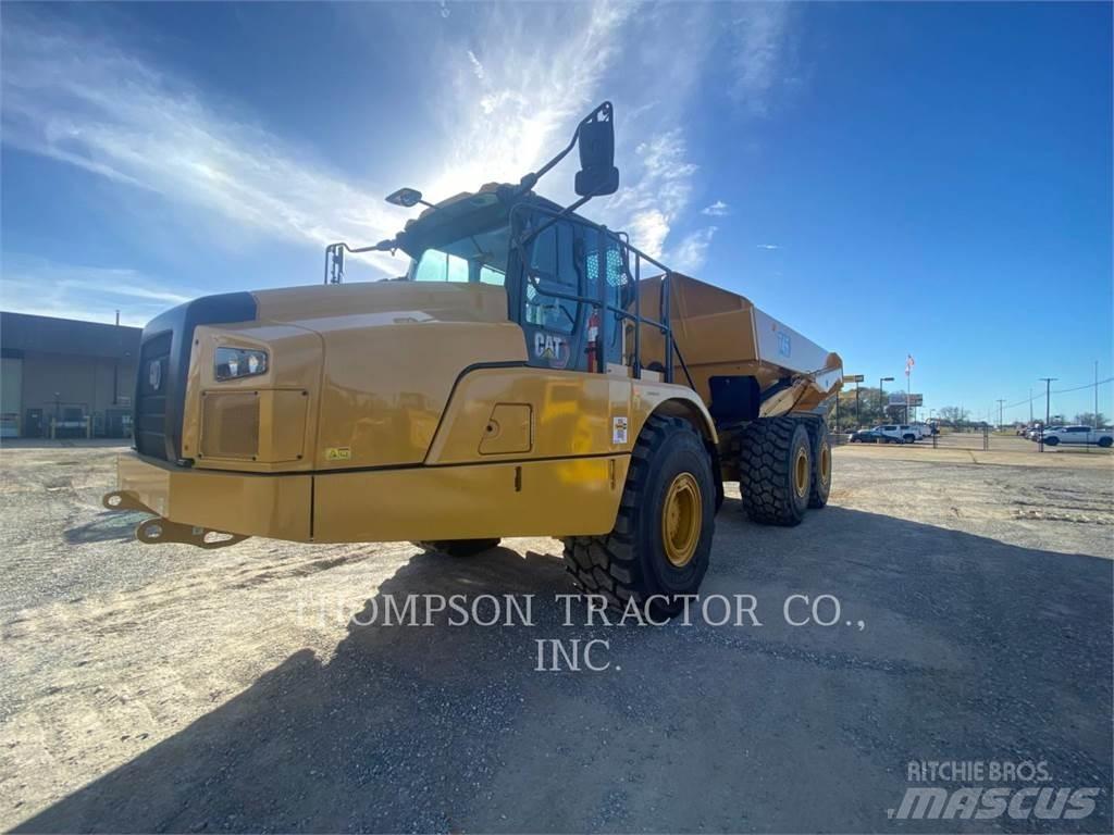 CAT 745 鉸接式起吊車