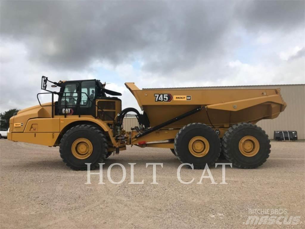 CAT 745 鉸接式起吊車