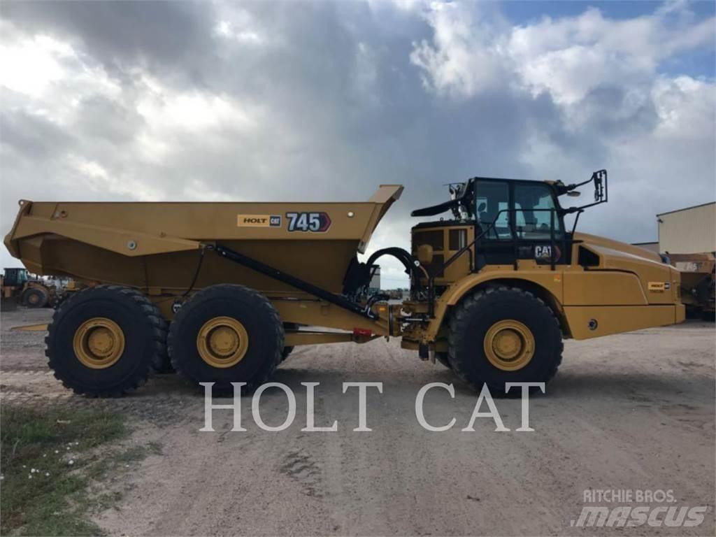 CAT 745 鉸接式起吊車