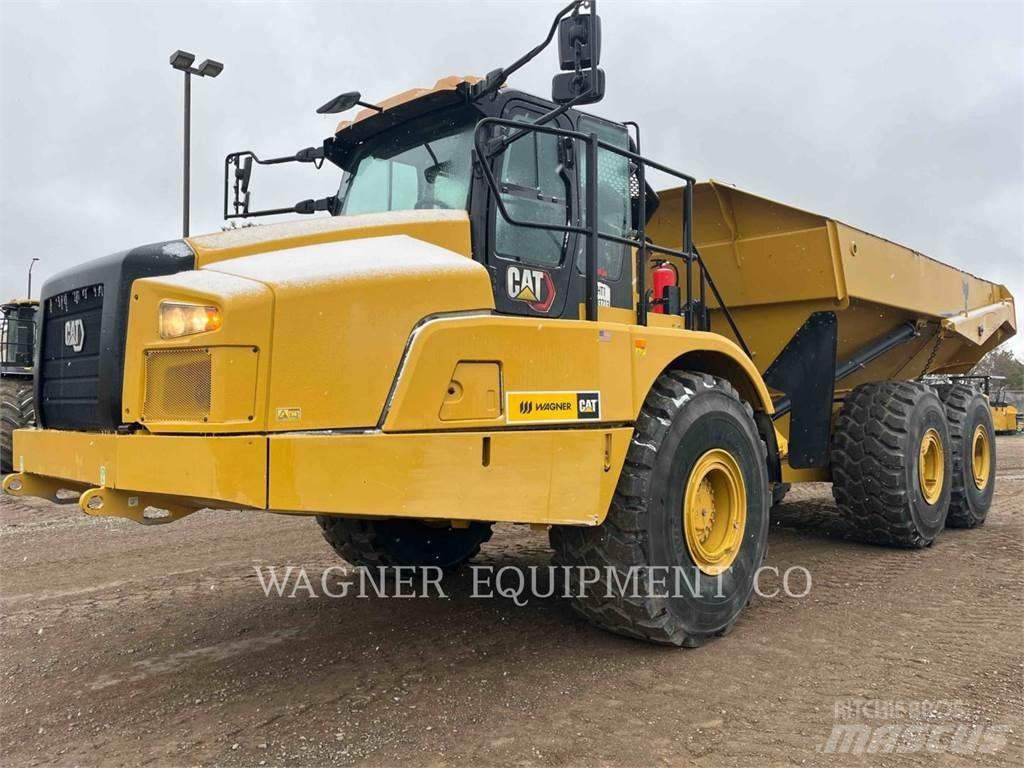CAT 745 鉸接式起吊車