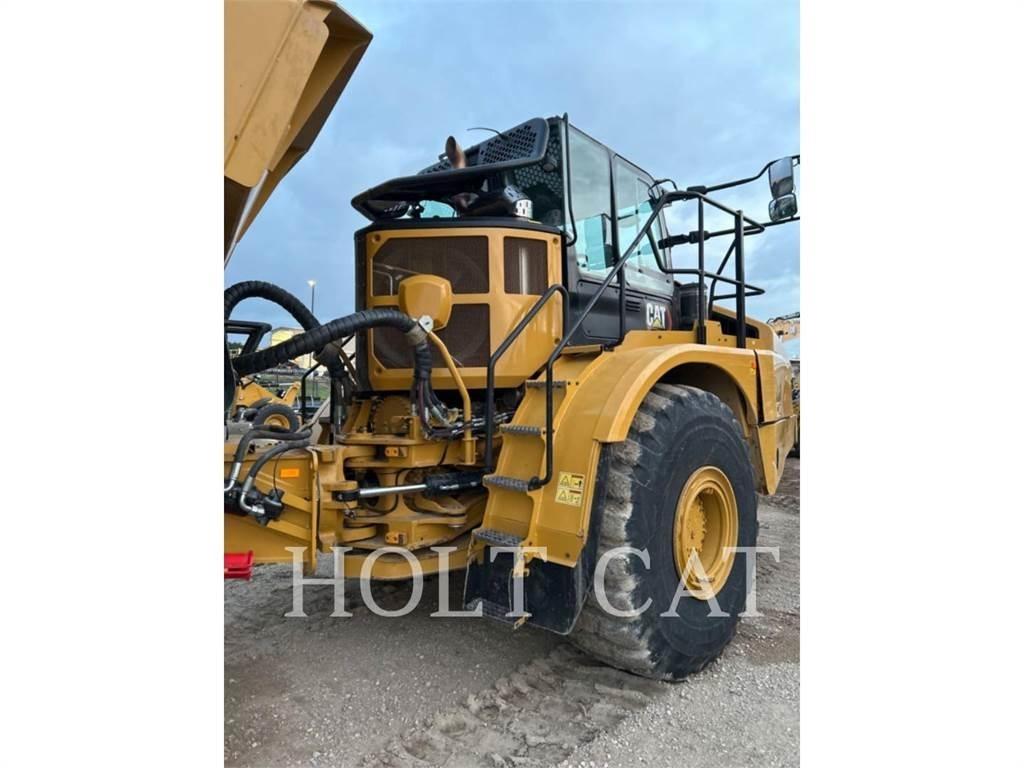 CAT 745 鉸接式起吊車