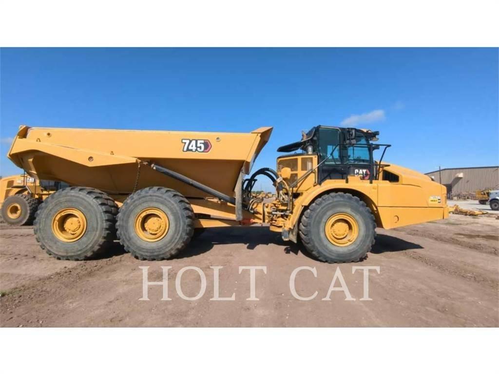 CAT 745 鉸接式起吊車