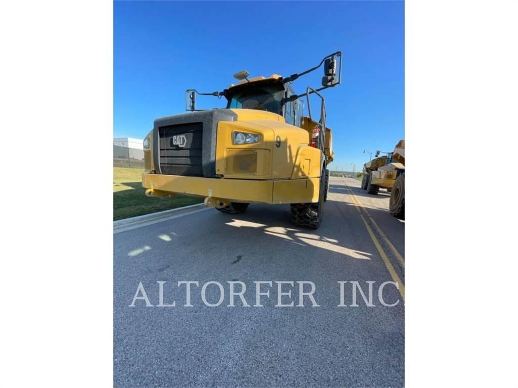 CAT 745-04 鉸接式起吊車
