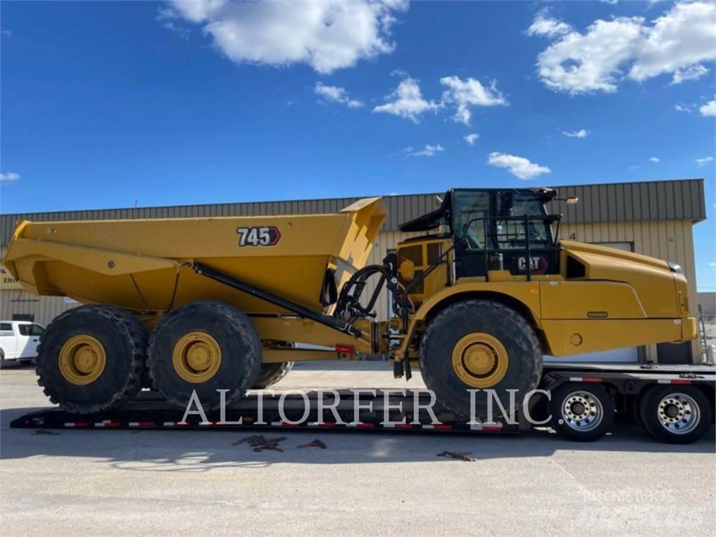 CAT 745-04 鉸接式起吊車