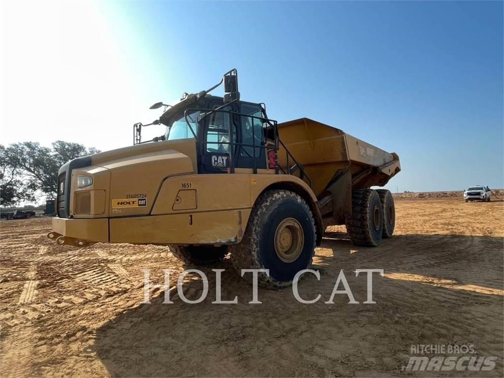 CAT 745-04 鉸接式起吊車